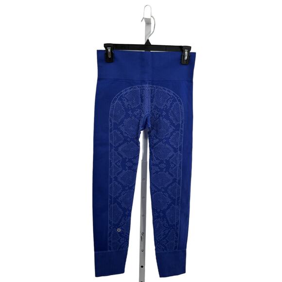 Lululemon Heathered Sapphire Blue Ebb To Street Pant - Picture 7 of 11
